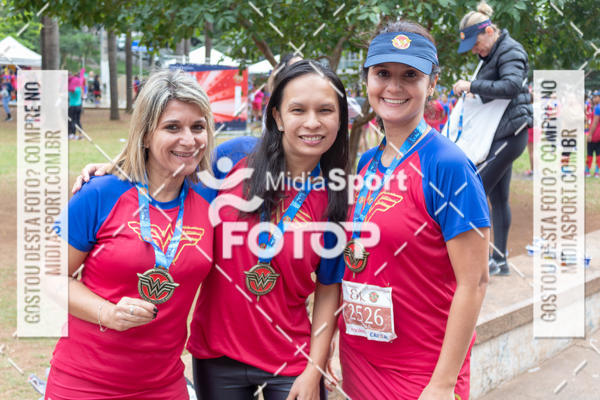 Buy your photos of the eventCorrida Mulher Maravilha - SP on Fotop
