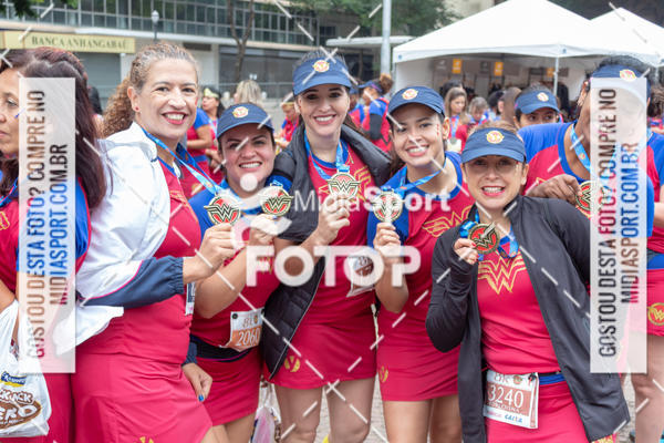 Buy your photos of the eventCorrida Mulher Maravilha - SP on Fotop