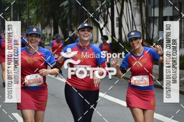 Buy your photos of the eventCorrida Mulher Maravilha - SP on Fotop