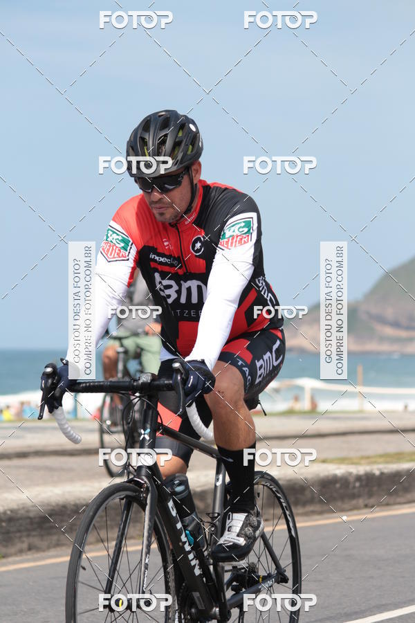Buy your photos of the eventIronman 70.3 Rio de Janeiro on Fotop