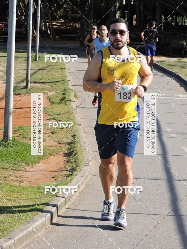 Buy your photos of the event5 Corrida de Casais da Lagoa Rodrigo de Freitas on Fotop