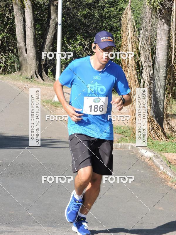 Buy your photos of the event5 Corrida de Casais da Lagoa Rodrigo de Freitas on Fotop