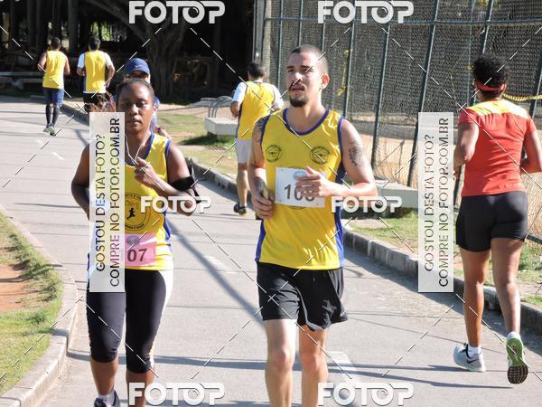 Buy your photos of the event5 Corrida de Casais da Lagoa Rodrigo de Freitas on Fotop