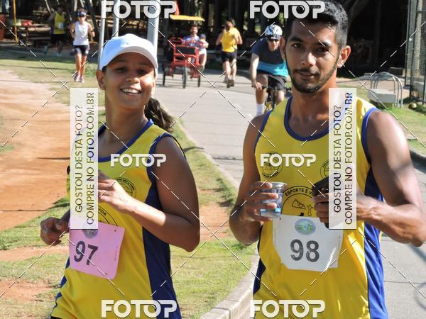 Buy your photos of the event5 Corrida de Casais da Lagoa Rodrigo de Freitas on Fotop