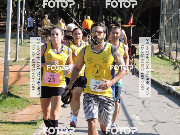 Buy your photos of the event5 Corrida de Casais da Lagoa Rodrigo de Freitas on Fotop