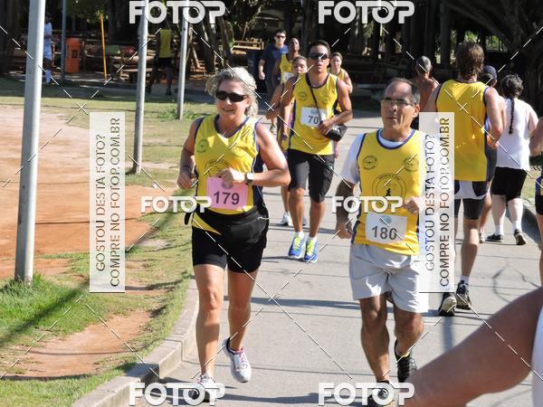 Buy your photos of the event5 Corrida de Casais da Lagoa Rodrigo de Freitas on Fotop