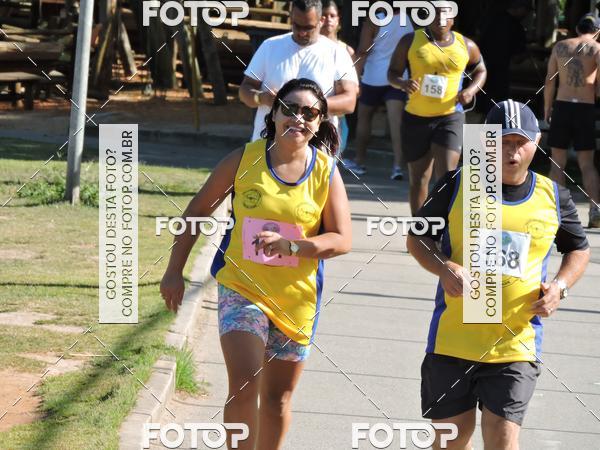 Buy your photos of the event5 Corrida de Casais da Lagoa Rodrigo de Freitas on Fotop
