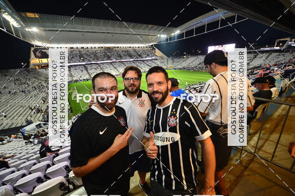 Buy your photos of the eventCorinthians X Fluminense - Brasileir�o on Fotop