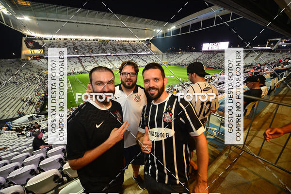 Buy your photos of the eventCorinthians X Fluminense - Brasileir�o on Fotop