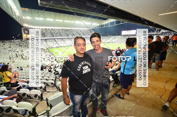 Buy your photos of the eventCorinthians X Fluminense - Brasileir�o on Fotop