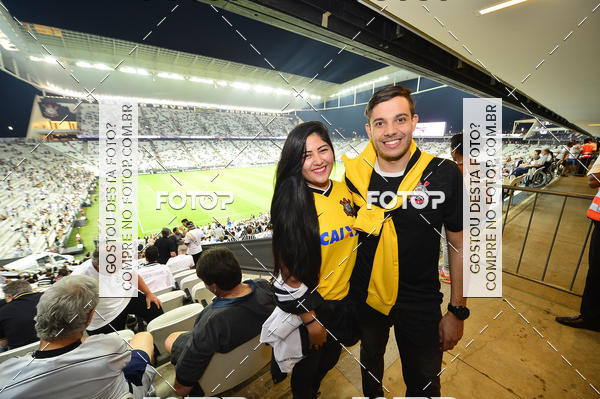 Buy your photos of the eventCorinthians X Fluminense - Brasileir�o on Fotop