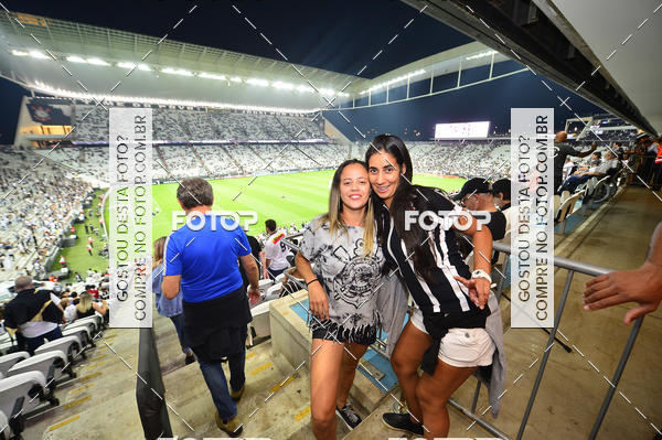 Buy your photos of the eventCorinthians X Fluminense - Brasileir�o on Fotop