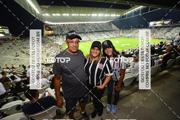 Buy your photos of the eventCorinthians X Fluminense - Brasileir�o on Fotop