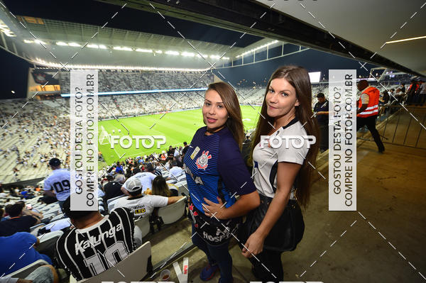 Buy your photos of the eventCorinthians X Fluminense - Brasileir�o on Fotop