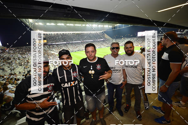 Buy your photos of the eventCorinthians X Fluminense - Brasileir�o on Fotop