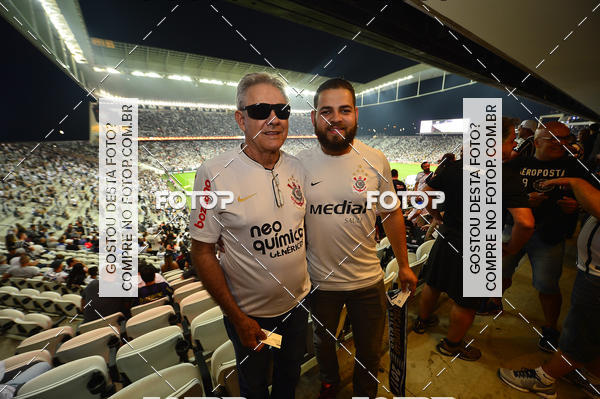 Buy your photos of the eventCorinthians X Fluminense - Brasileir�o on Fotop