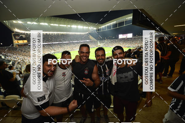 Buy your photos of the eventCorinthians X Fluminense - Brasileir�o on Fotop