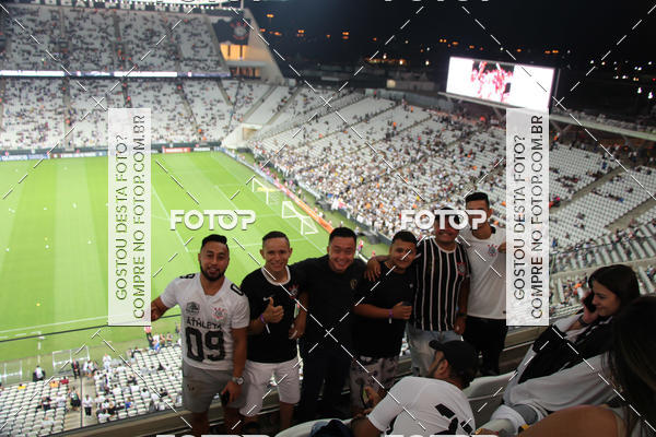 Buy your photos of the eventCorinthians X Fluminense - Brasileir�o on Fotop
