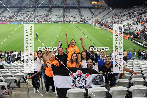 Buy your photos of the eventCorinthians X Fluminense - Brasileir�o on Fotop