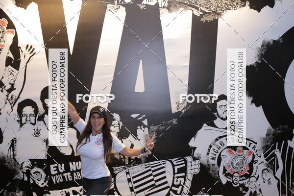 Buy your photos of the eventCorinthians X Fluminense - Brasileir�o on Fotop