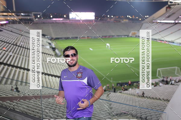 Buy your photos of the eventCorinthians X Fluminense - Brasileir�o on Fotop