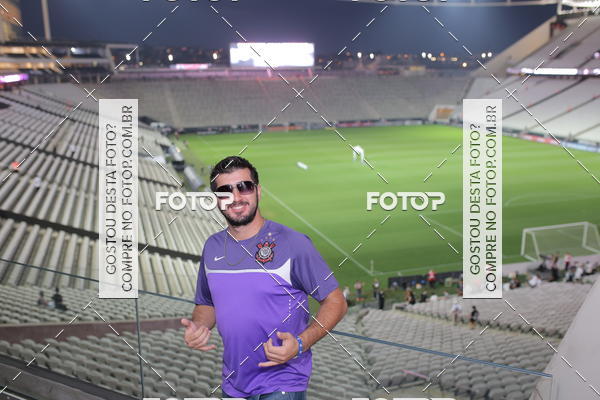 Buy your photos of the eventCorinthians X Fluminense - Brasileir�o on Fotop