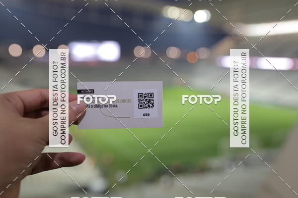 Buy your photos of the eventCorinthians X Fluminense - Brasileir�o on Fotop