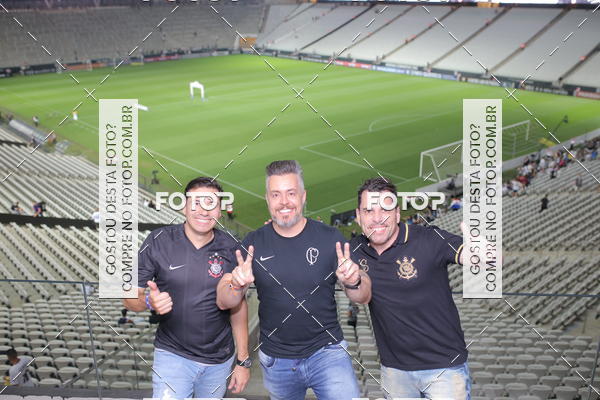Buy your photos of the eventCorinthians X Fluminense - Brasileir�o on Fotop