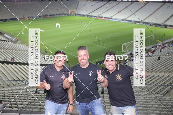 Buy your photos of the eventCorinthians X Fluminense - Brasileir�o on Fotop
