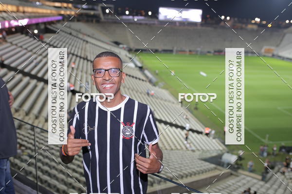 Buy your photos of the eventCorinthians X Fluminense - Brasileir�o on Fotop