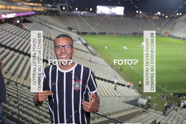 Buy your photos of the eventCorinthians X Fluminense - Brasileir�o on Fotop