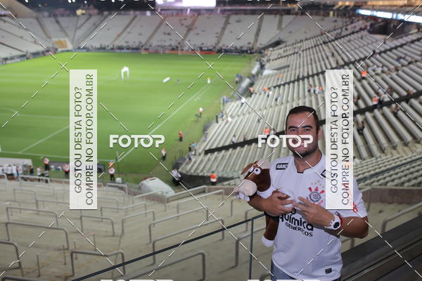 Buy your photos of the eventCorinthians X Fluminense - Brasileir�o on Fotop