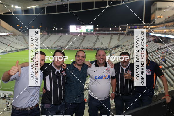 Buy your photos of the eventCorinthians X Fluminense - Brasileir�o on Fotop