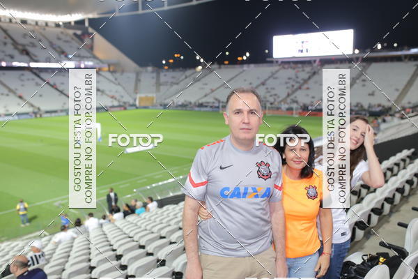 Buy your photos of the eventCorinthians X Fluminense - Brasileir�o on Fotop