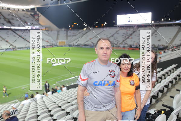 Buy your photos of the eventCorinthians X Fluminense - Brasileir�o on Fotop