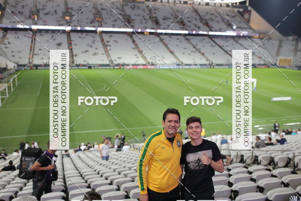 Buy your photos of the eventCorinthians X Fluminense - Brasileir�o on Fotop
