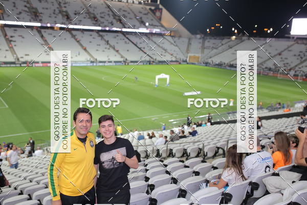 Buy your photos of the eventCorinthians X Fluminense - Brasileir�o on Fotop