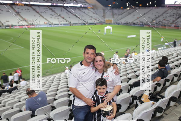Buy your photos of the eventCorinthians X Fluminense - Brasileir�o on Fotop