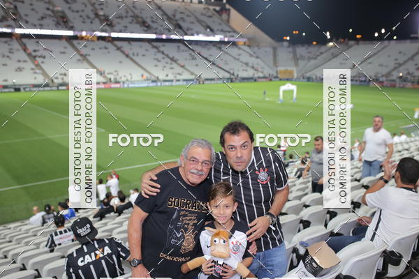 Buy your photos of the eventCorinthians X Fluminense - Brasileir�o on Fotop