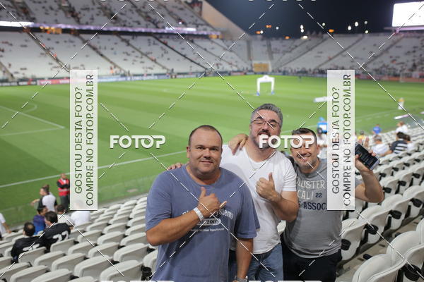 Buy your photos of the eventCorinthians X Fluminense - Brasileir�o on Fotop