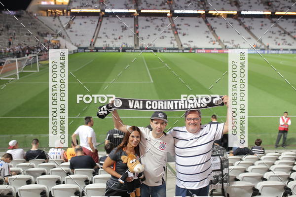 Buy your photos of the eventCorinthians X Fluminense - Brasileir�o on Fotop