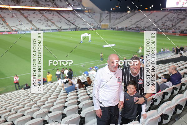Buy your photos of the eventCorinthians X Fluminense - Brasileir�o on Fotop