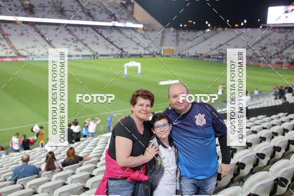Buy your photos of the eventCorinthians X Fluminense - Brasileir�o on Fotop