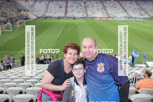 Buy your photos of the eventCorinthians X Fluminense - Brasileir�o on Fotop