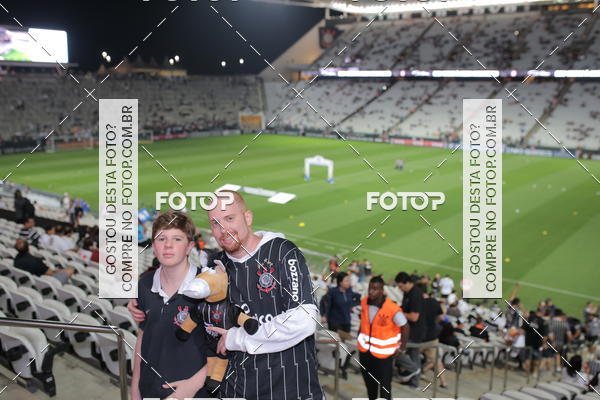 Buy your photos of the eventCorinthians X Fluminense - Brasileir�o on Fotop