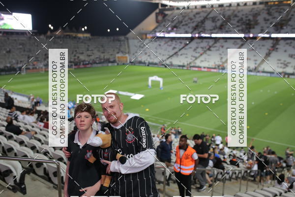 Buy your photos of the eventCorinthians X Fluminense - Brasileir�o on Fotop