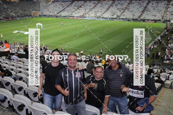 Buy your photos of the eventCorinthians X Fluminense - Brasileir�o on Fotop