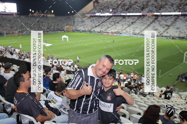 Buy your photos of the eventCorinthians X Fluminense - Brasileir�o on Fotop