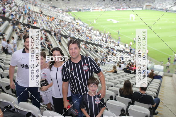 Buy your photos of the eventCorinthians X Fluminense - Brasileir�o on Fotop