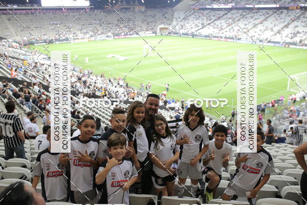 Buy your photos of the eventCorinthians X Fluminense - Brasileir�o on Fotop